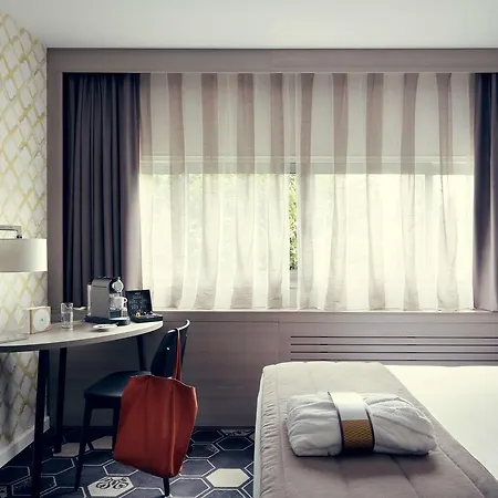 Mercure Centre A7/a9